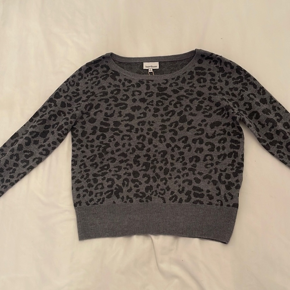 cute long sleeve cheetah print sweater